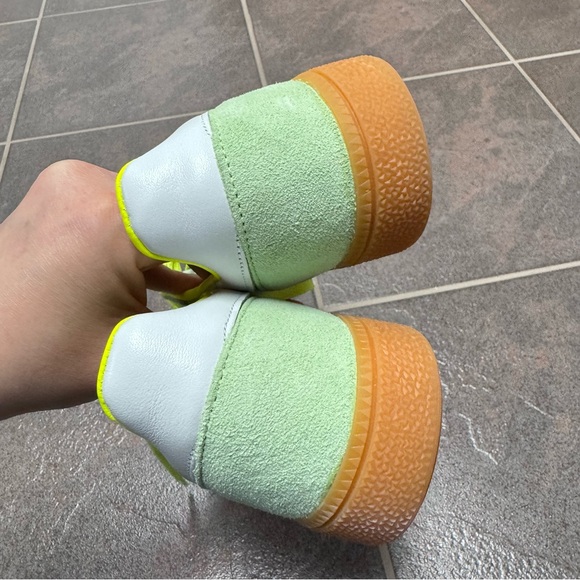 Adidas Handball Spezial Sneakers Solar Yellow Cloud White Gold Metallic 8.5 - Picture 5 of 13